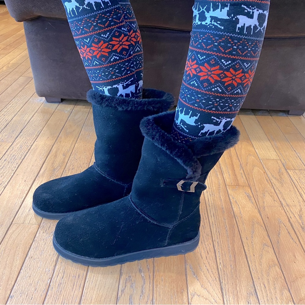 Skechers black suede fur lined boots flexible soul